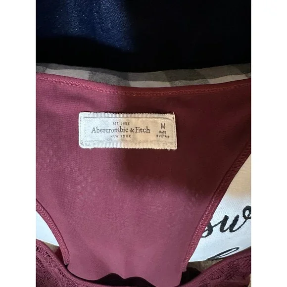 Abercrombie and Fitch tank top - Picture 4 of 5